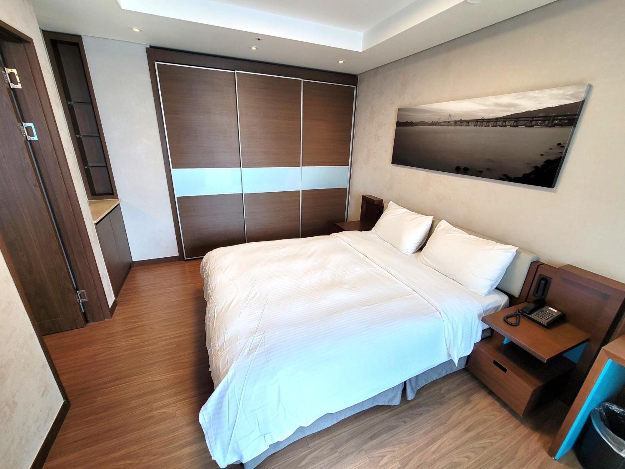 W Residence Hotel Busan Dış mekan fotoğraf
